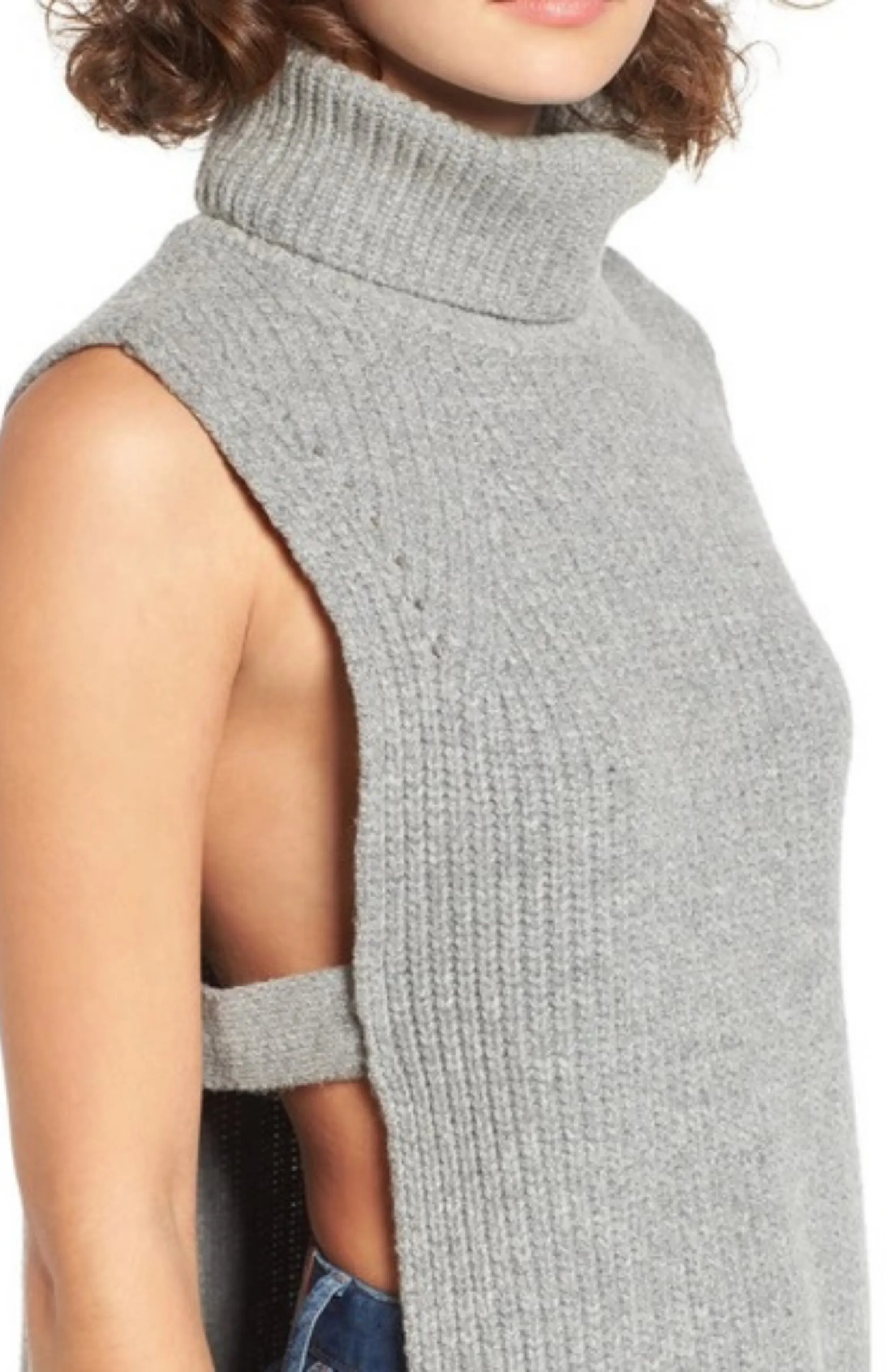 Banded Sleeveless Turtleneck