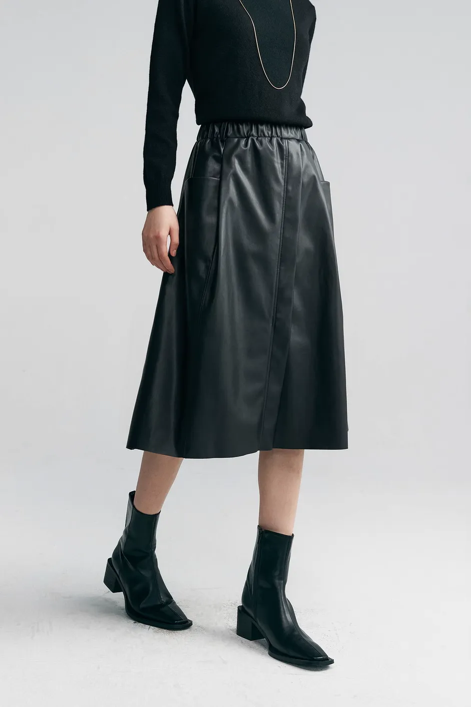 Black Leather Maxi Cargo Skirt With Front Slit