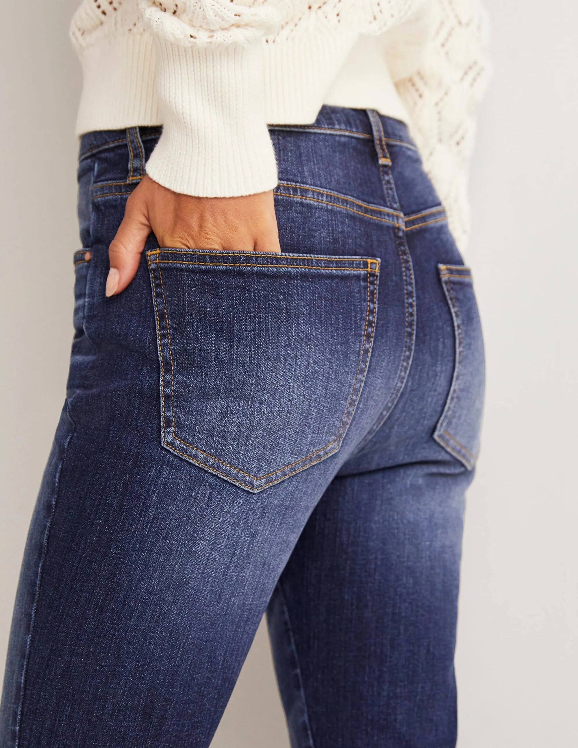Fitted Cropped Flare Jeans-Dark Vintage