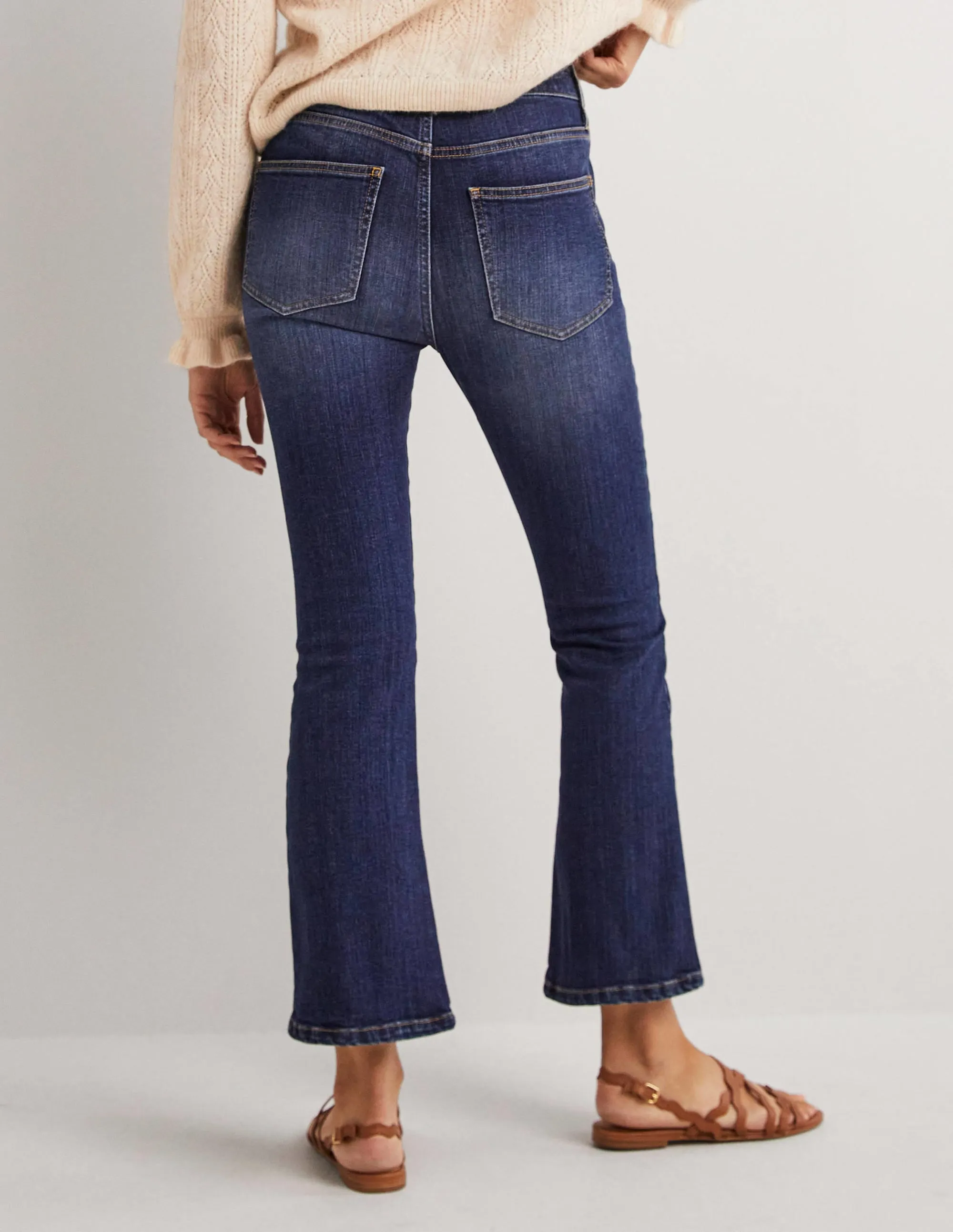 Fitted Cropped Flare Jeans-Dark Vintage