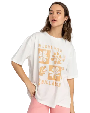 In Love With The Sun T-Shirt in Salt Crystal