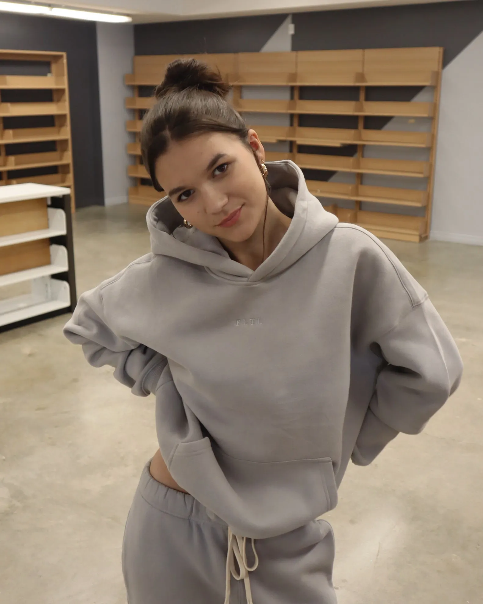 LUXEFLEECE™ HOODIE (VINTAGE GREY)